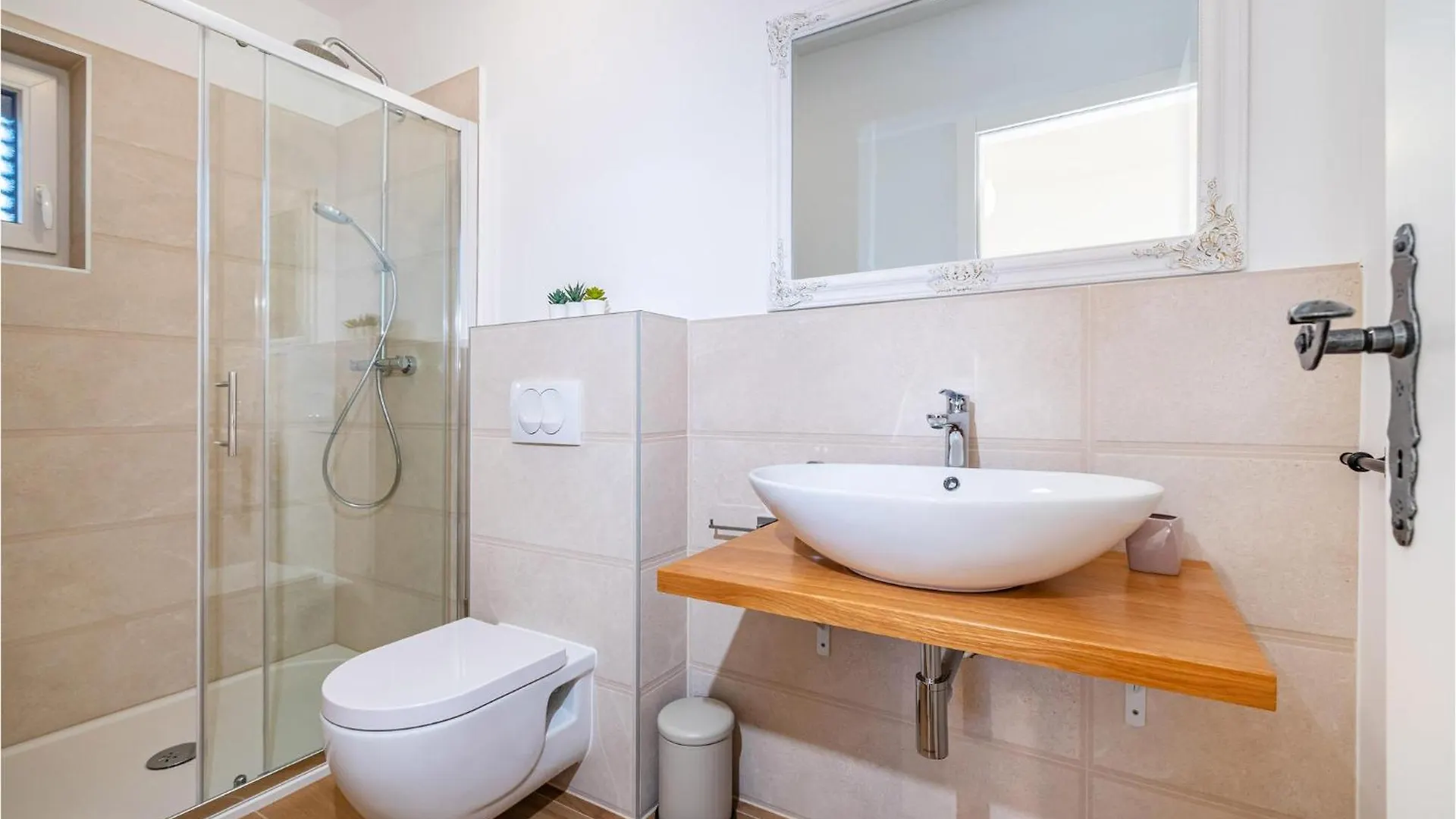 Beautiful Home In Sukosan With Sauna Holiday home