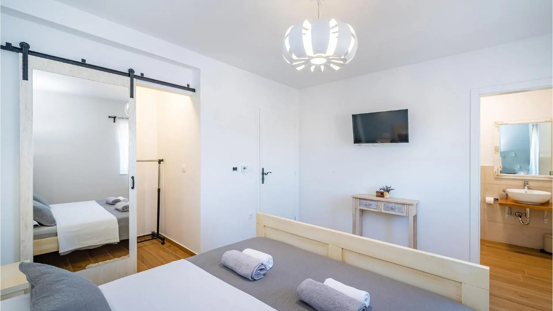 Holiday home Beautiful Home In Sukosan With Sauna Croatia