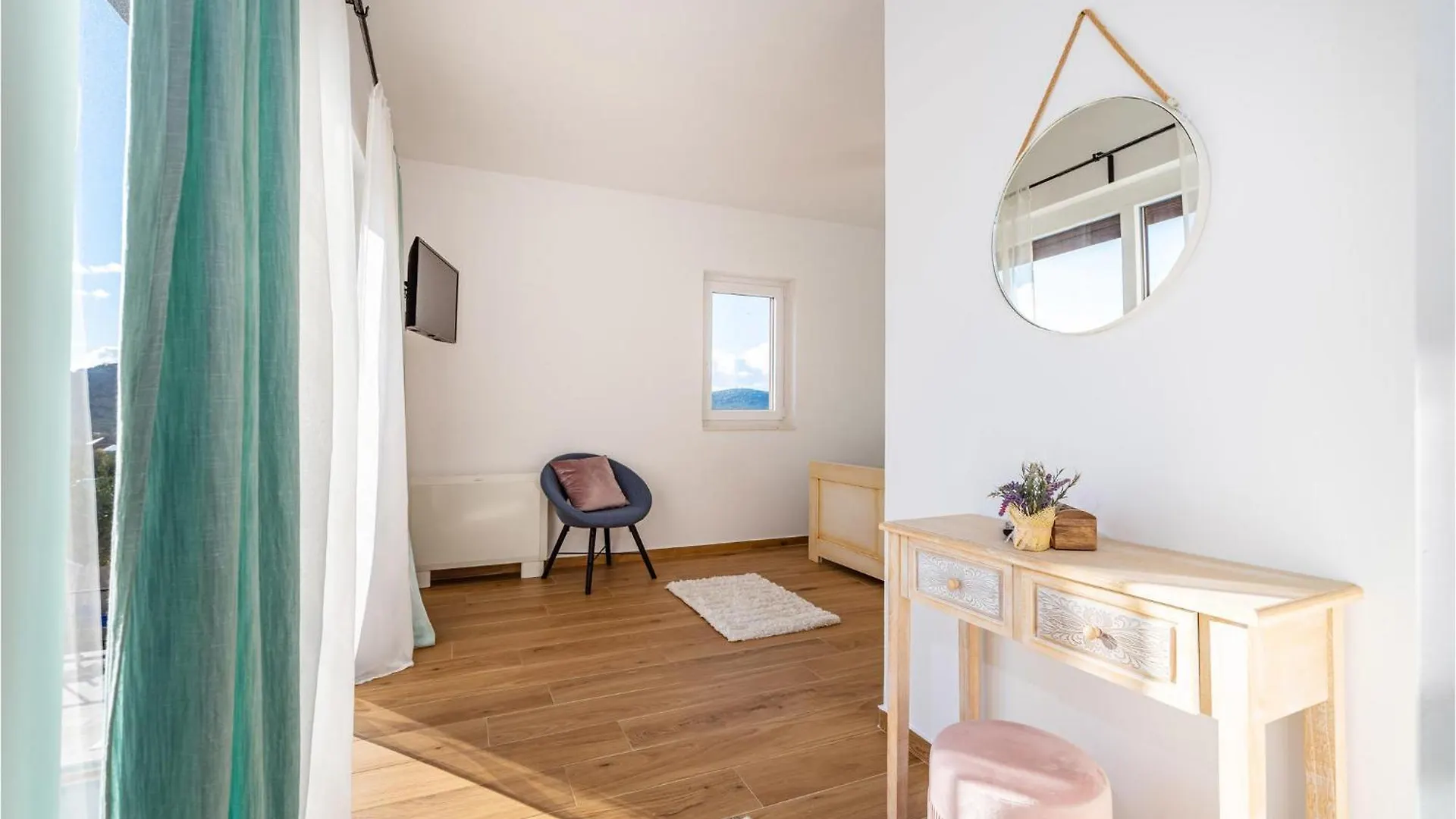 Beautiful Home In Sukosan With Sauna 0*,