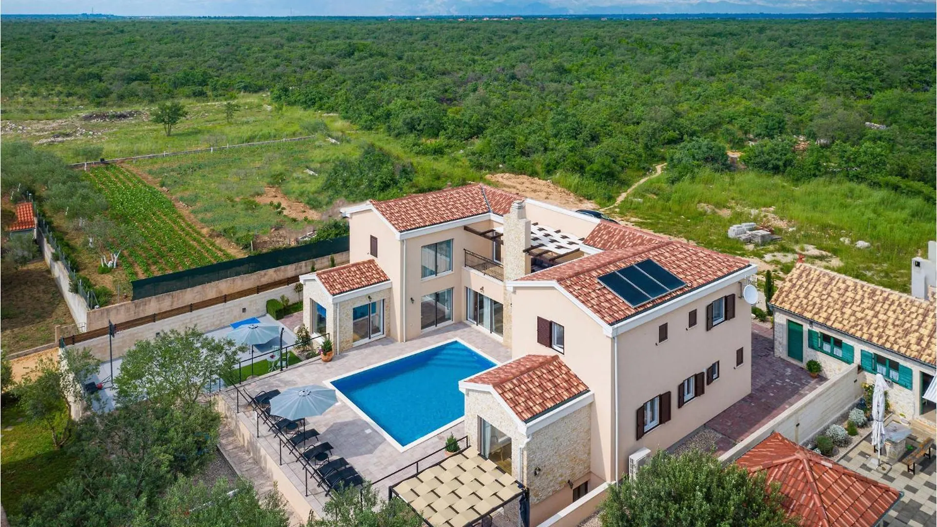 Beautiful Home In Sukosan With Sauna Prázdninový dům